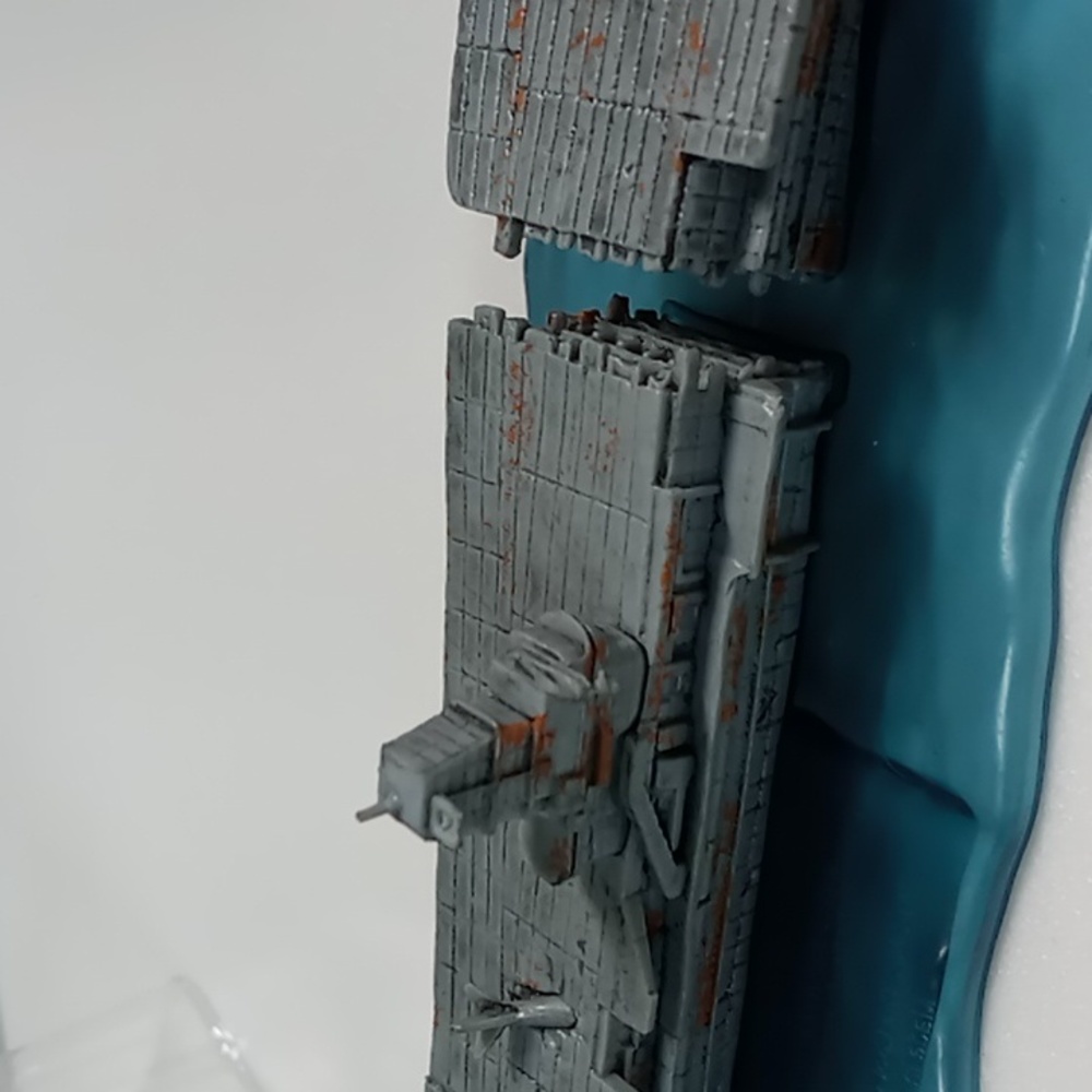 NIB Limited Edition Rivet City Figure - Picture 4 of 7